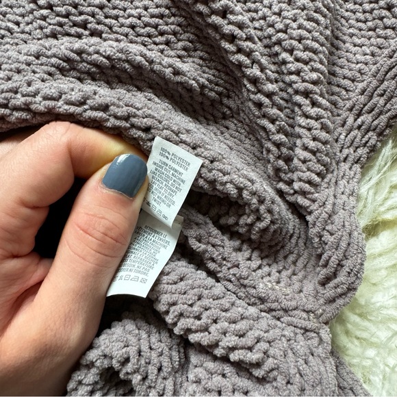 Aerie Knit Turtleneck Sweater - Picture 5 of 6